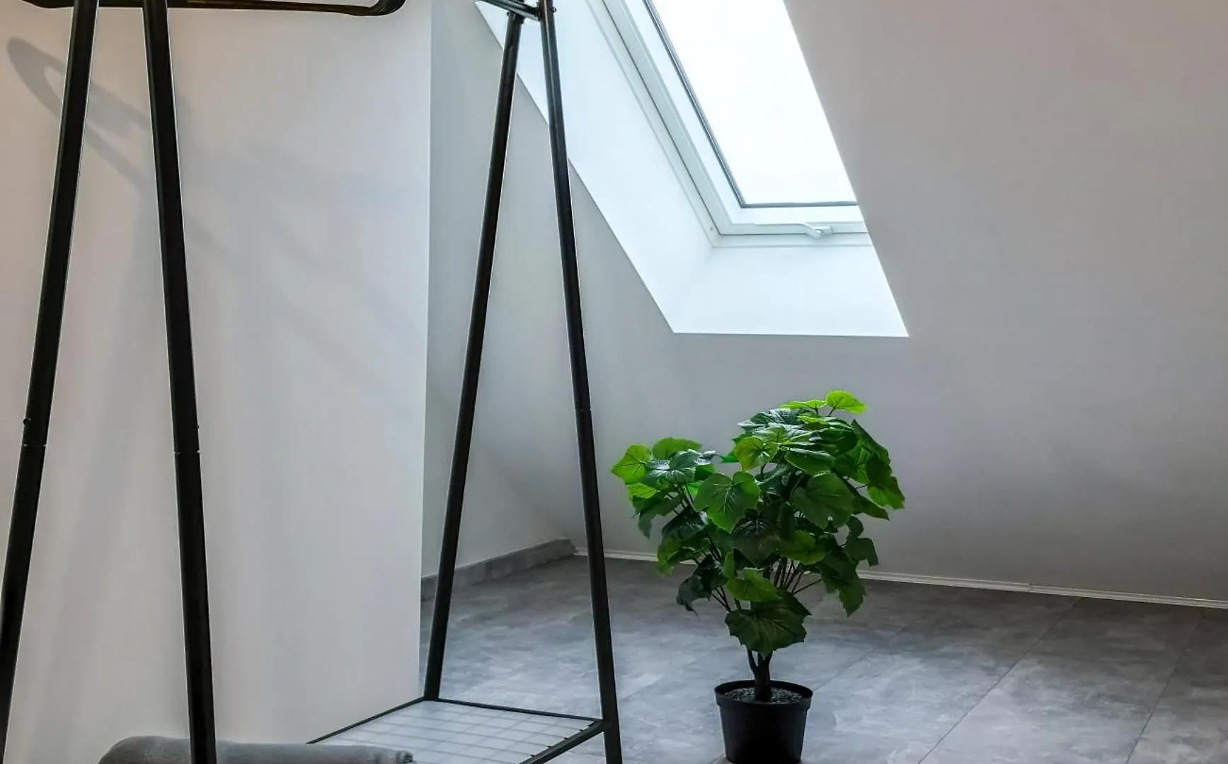 Apartamento Vivo Frankfurt Flughafen Loft Fuer 8 Kelsterbach